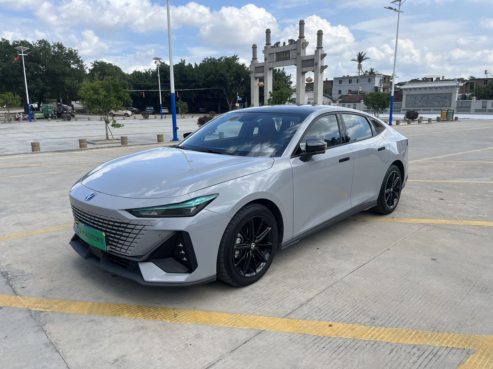 Changan UNI-V 2022 1.5T Premium Edition