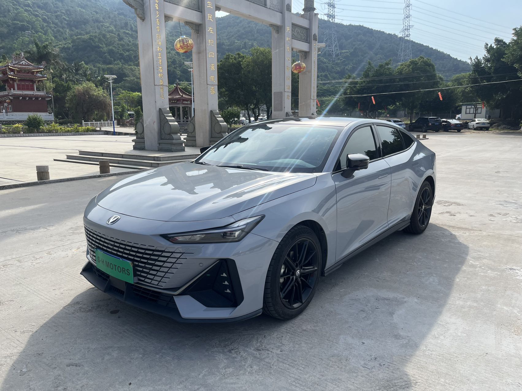 Changan UNI-V 2022 1.5T Premium Edition