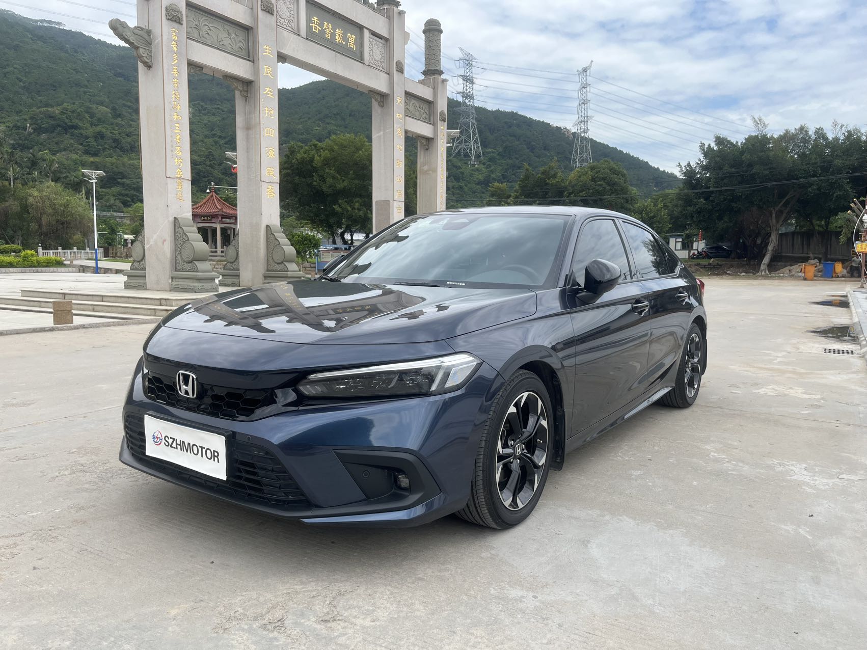 Honda Civic 2022 240TURBO CVT Топливная версия