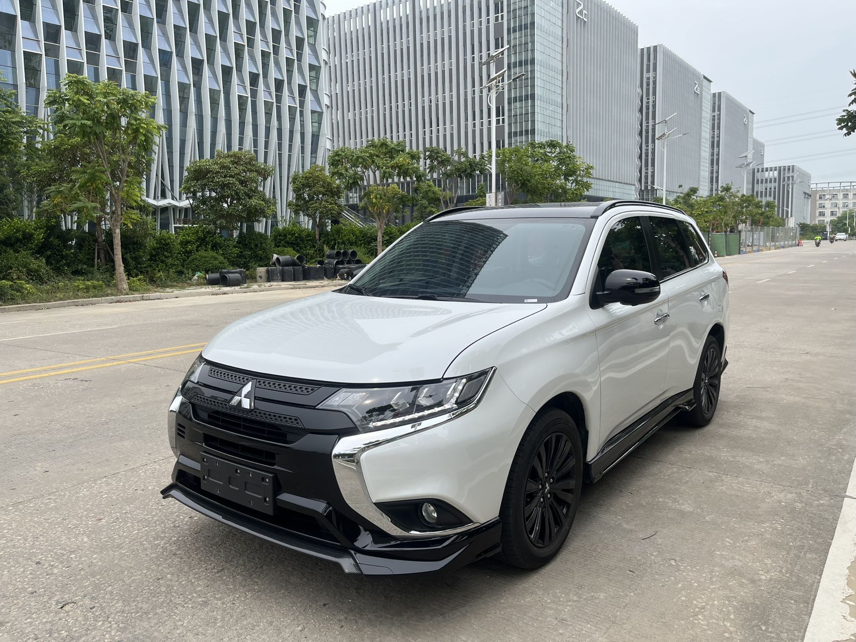 Mitsubishi Outlander 2021 2.4L 4WD Dynamic Edition 5 Seaters